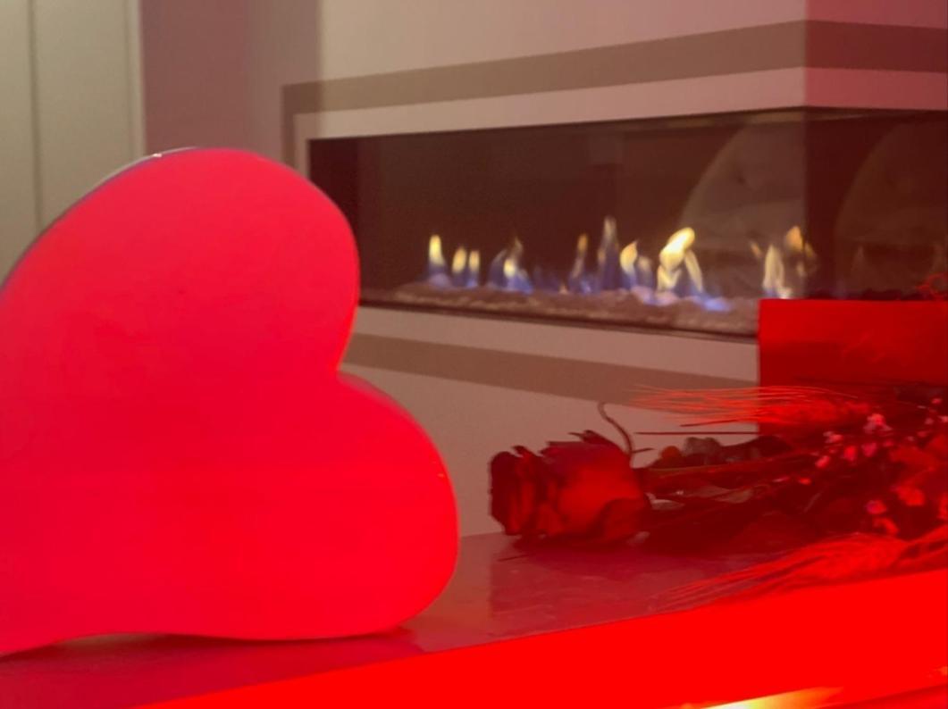 Romantic Suite Монополи Екстериор снимка